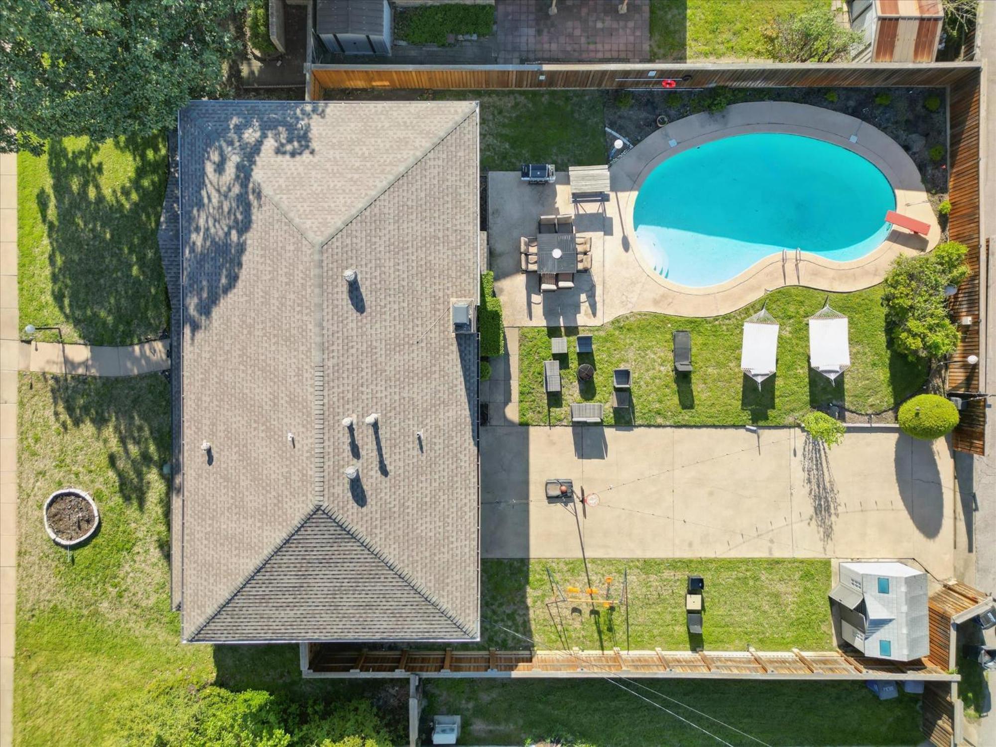 Сasa de vacaciones Spectacular 6br 2,5ba With Pool *