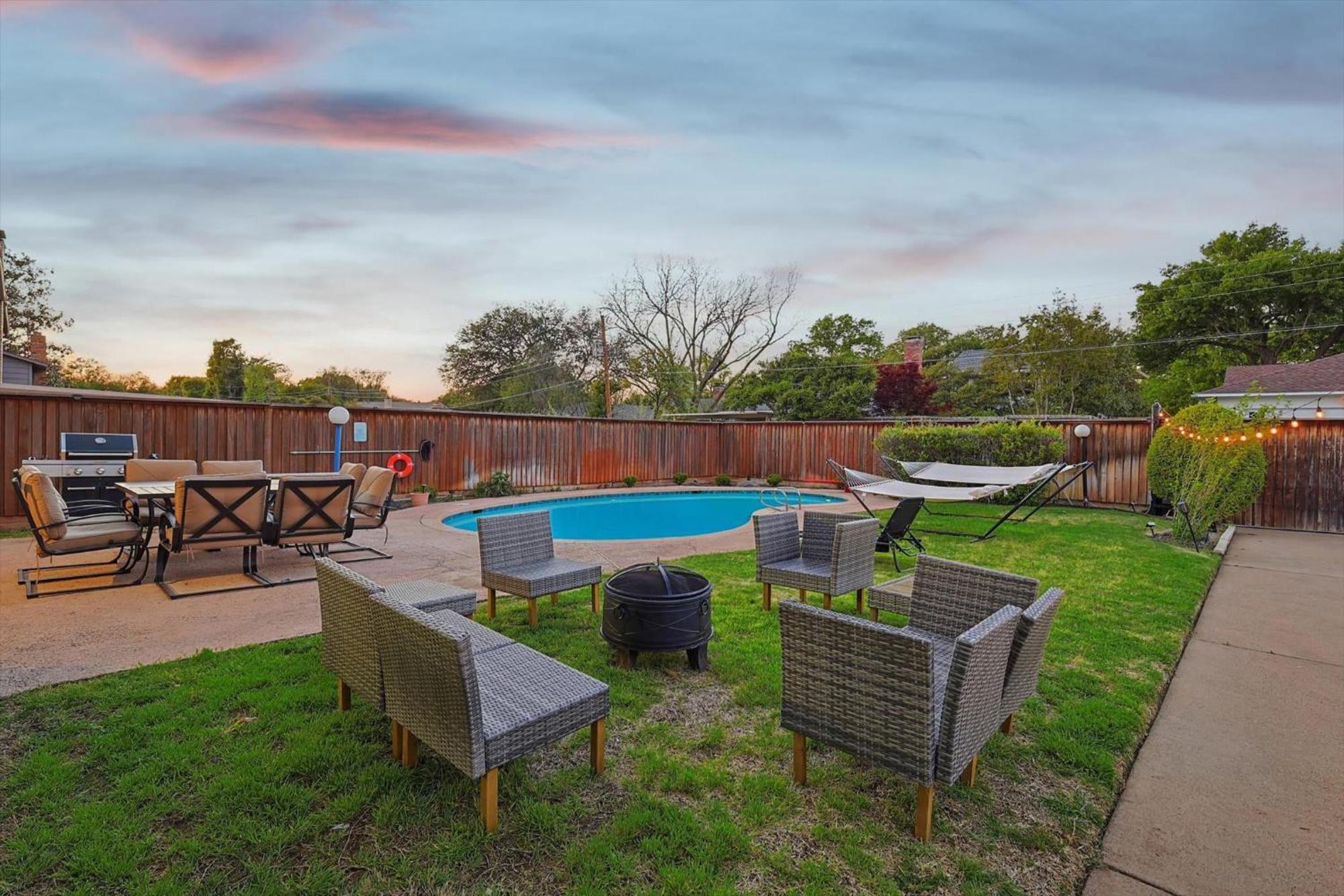 Spectacular 6br 2,5ba With Pool *