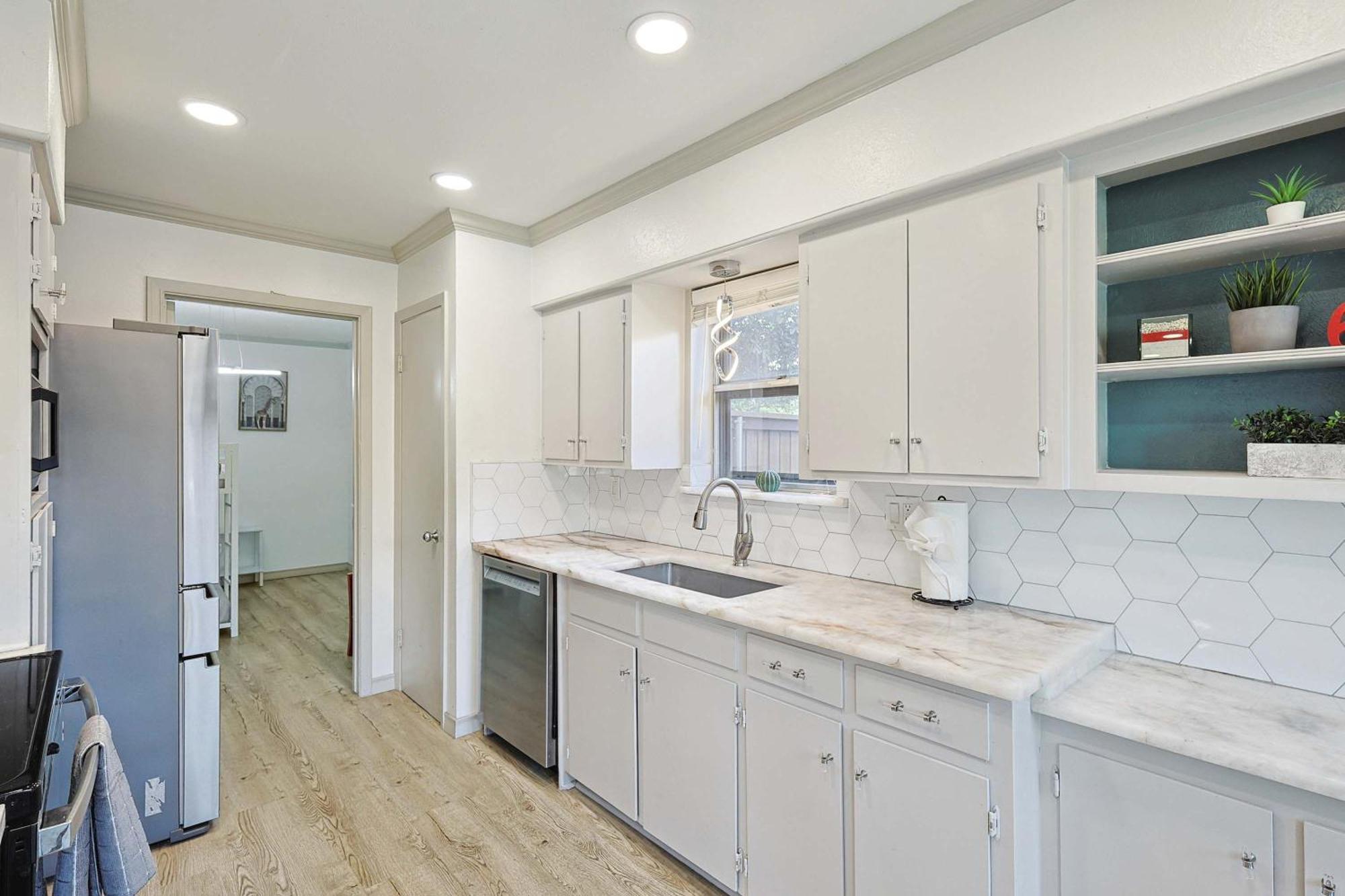 Spectacular 6br 2,5ba With Pool *